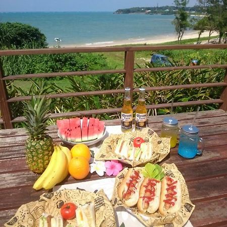 Private Beach House Мотобу Екстер'єр фото