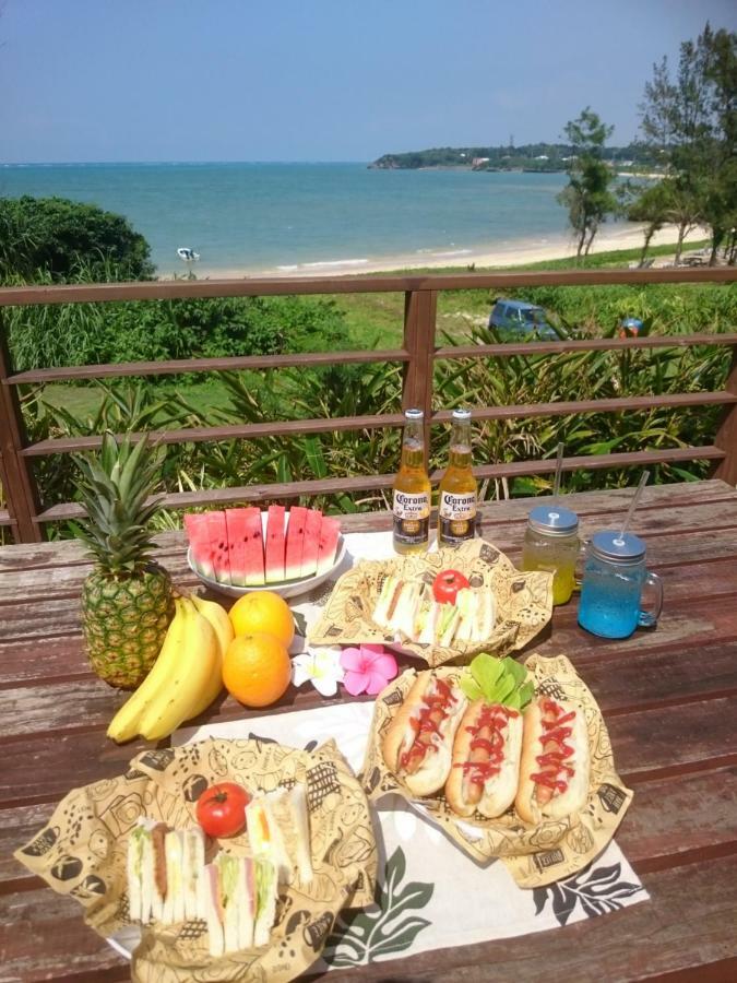 Private Beach House Мотобу Екстер'єр фото